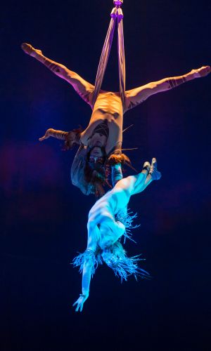 WW13_ZIP6361-Photographer-Piet-Hein-Out-www-circusphotographer-com-300x500